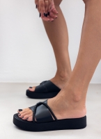 Flatforms σανδάλια με στρας Estil