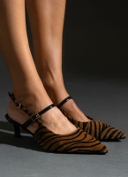 Γόβες μυτερές slingback από συνθετικό ponyskin TFP