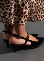 Γόβες μυτερές slingback από ύφασμα velvet TFP
