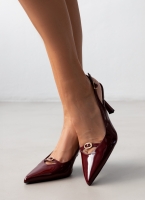 Γόβες μυτερές slingback λουστρίνι TFP
