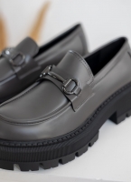 Loafers chunky σε ματ χρώματα