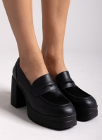 Loafers δερμάτινα με τακούνι TFP