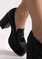 Loafers δερμάτινα με τακούνι TFP