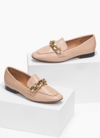 Loafers με αλυσίδα