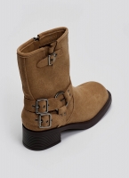 Μποτάκια biker suede με κρίκο