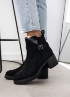 Μποτάκια casual suede με ζωνάκι