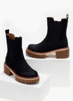 Μποτάκια chelsea suede με chunky σόλα ERYNN
