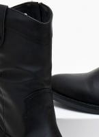 Μποτάκια cowboy με σούρα Refresh 171411