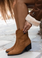 Μποτάκια suede cowboy