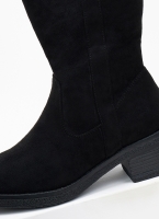 Μποτάκια suede με εξωτερική ραφή