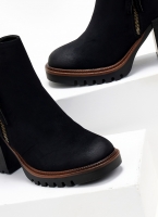 Μποτάκια suede με εξωτερικό φερμουάρ ERYNN
