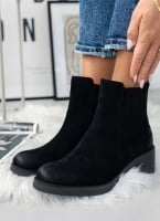 Μποτάκια suede με κρεπ τακούνι ERYNN