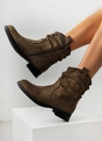 Μποτάκια suede με σούρα