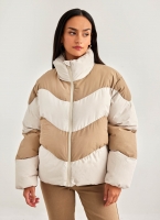 Μπουφάν puffer με διχρωμία Vero Moda 10290472