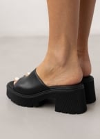Mules δερμάτινα με chunky σόλα Ragazza 01243
