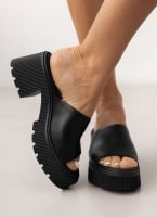 Mules δερμάτινα με chunky σόλα Ragazza 01243