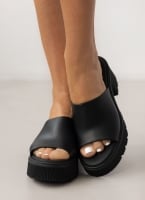 Mules δερμάτινα με chunky σόλα Ragazza 01243