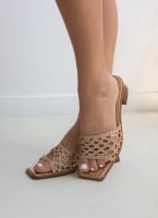 Mules με πλεκτή φάσα ERYNN