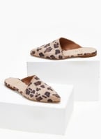 Mules φλατ μυτερά με print Estil