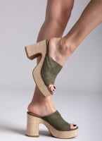 Mules suede με ψάθα στη σόλα  ERYNN