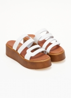 Σανδάλια flatforms δερμάτινα με ανοίγματα estil