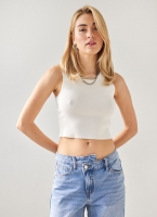 Crop top με λεπτή πλέξη