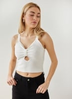 Crop top πλεκτό με άνοιγμα
