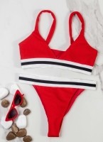Ριπ bikini με μπουστάκι και λάστιχο με ρίγα