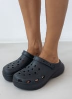 Σαμπό με ψηλή σόλα