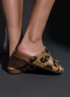 Σανδάλια ανατομικά από συνθετικό ponyskin Plakton 180010