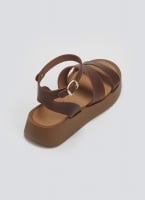 Σανδάλια δερμάτινα flatforms Estil