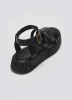 Σανδάλια δερμάτινα flatforms με τοκά TFP