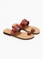 Σανδάλια δερμάτινα με boho φάσα estil