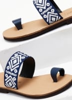 Σανδάλια δερμάτινα με boho φάσα Estil