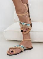 Σανδάλια δερμάτινα με boho τρέσα Estil