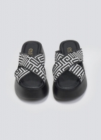 Σανδάλια flatforms crossover με print Estil