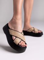 Σανδάλια flatforms crossover με ψάθα Estil