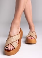 Σανδάλια flatforms crossover με ψάθα Estil