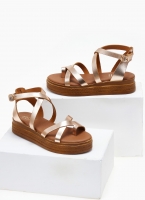 Σανδάλια flatforms δερμάτινα με crossover λουράκια Estil