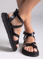 Σανδάλια flatforms δερμάτινα με δάκτυλο Tfp