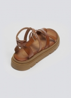 Σανδάλια flatforms δερμάτινα με δάκτυλο Tfp