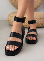 Σανδάλια flatforms δερμάτινα με μπαρέτα TFP