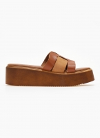 Σανδάλια flatforms δερμάτινα με περαστές φάσες Estil