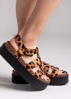 Σανδάλια flatforms δερμάτινα με print ATENEO