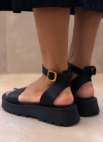 Σανδάλια flatforms με μπαρέτα TFP