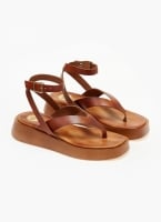 Σανδάλια flatforms με μπαρέτα TFP
