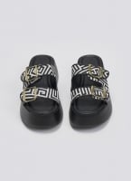 Σανδάλια flatforms με print Estil