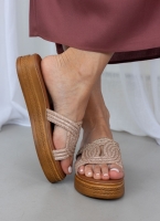 Σανδάλια flatforms με στρας Estil