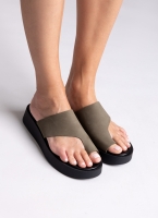 Σανδάλια flatforms nubuck με δάκτυλο Tfp