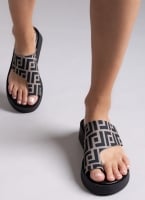 Σανδάλια flatforms υφασμάτινα με print Tfp